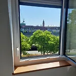 Stilvolle Wohnung Direkt In Der City